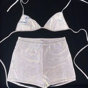 IHeartRaves Reflective Set in Small